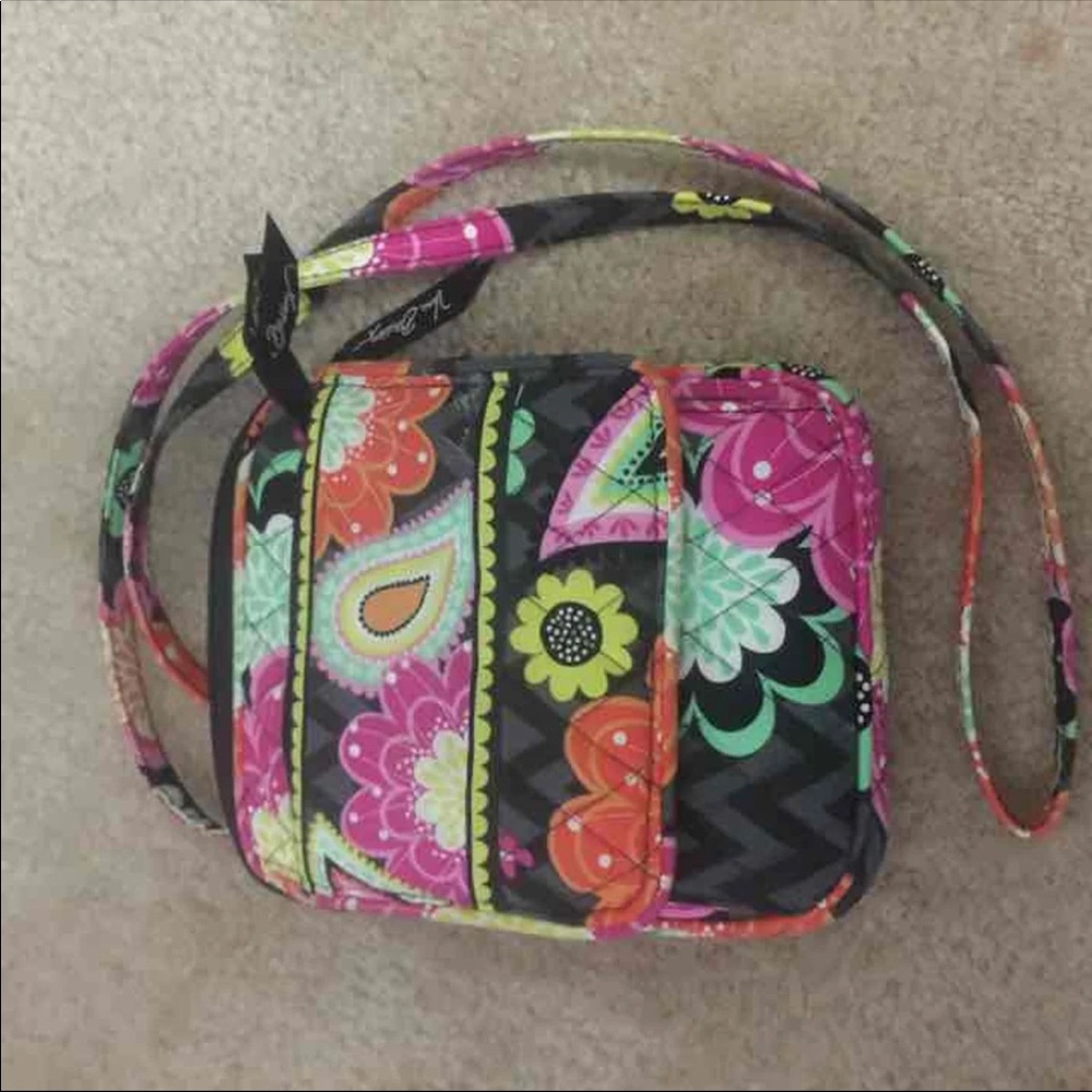 Vera Bradley sling bag